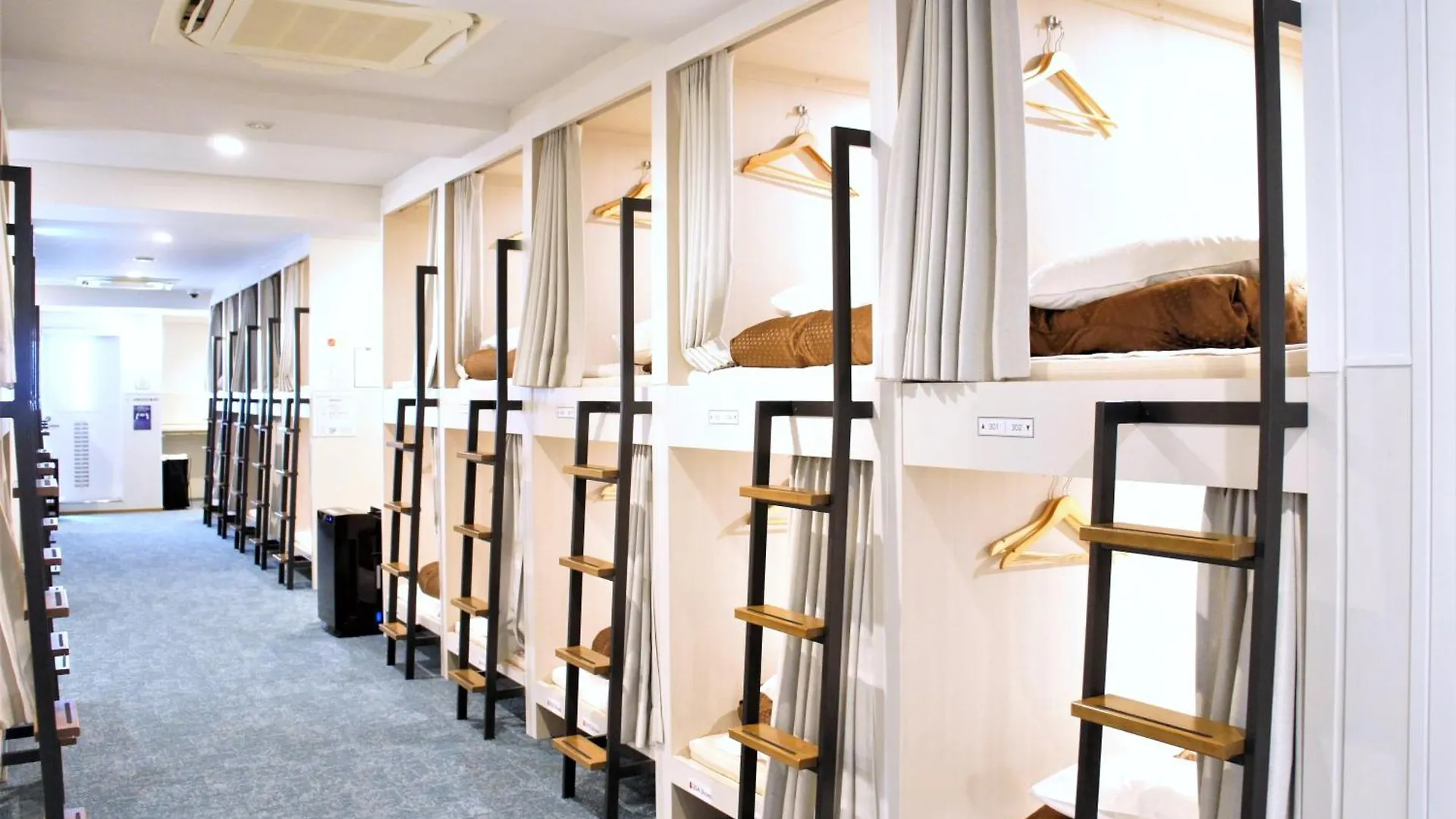 Webase Hakata Hostel Fukuoka   Fukuoka (Fukuoka)